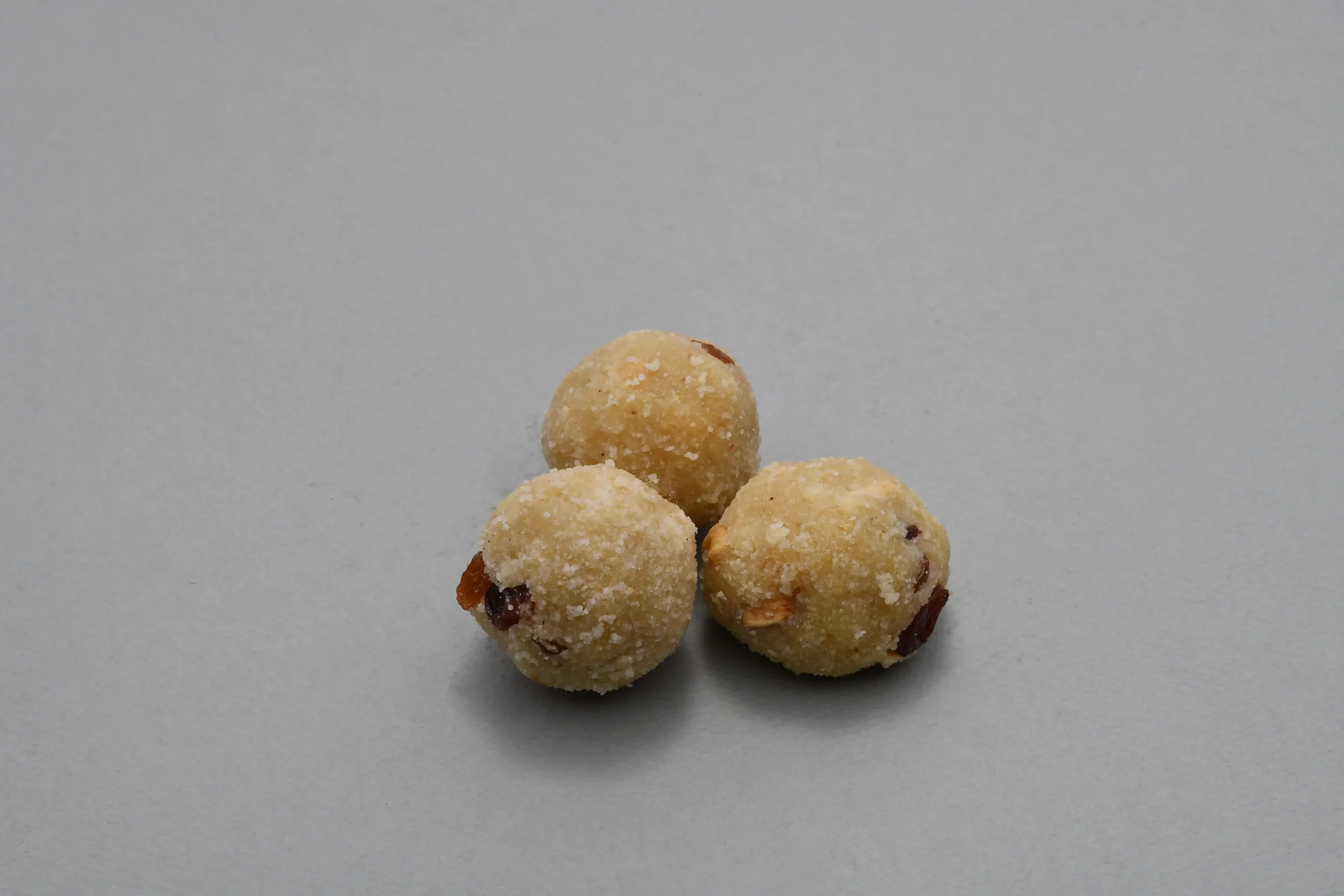 RAVA LADDU